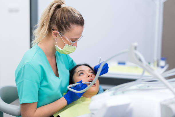 Best Emergency Wisdom Teeth Removal in Nashua, NH